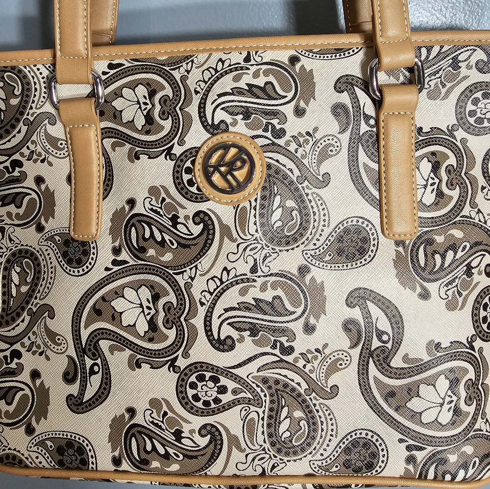 Kim Rogers Saffiano Paisley Tote Bag New Without Tags - Picture 3 of 7